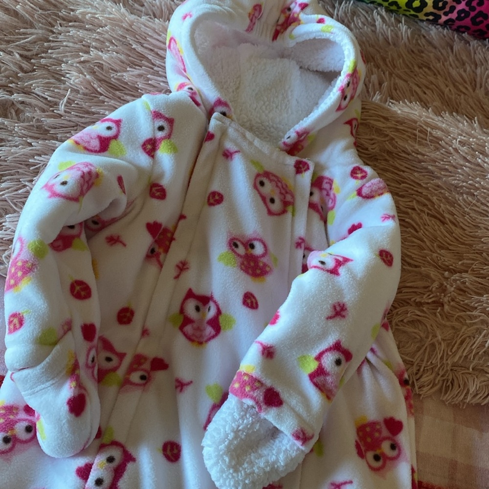Onsie sweater jacket. - Picture 2 of 5